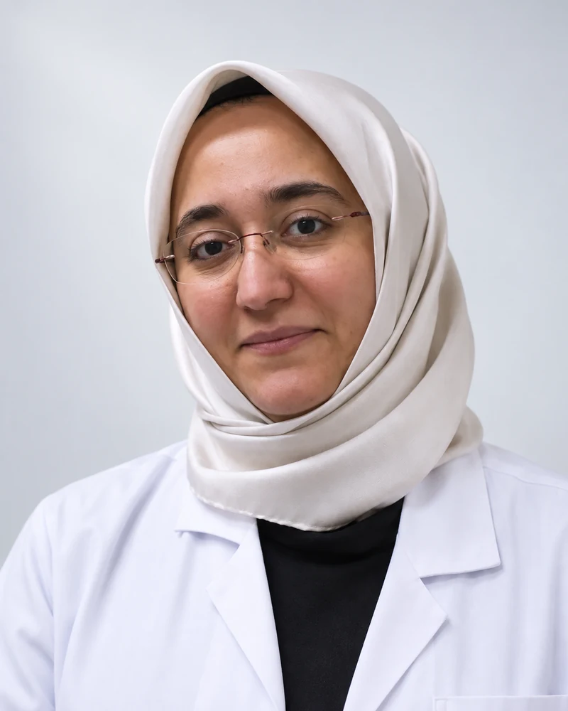 Portrait of Assoc Prof. Hatice Savas